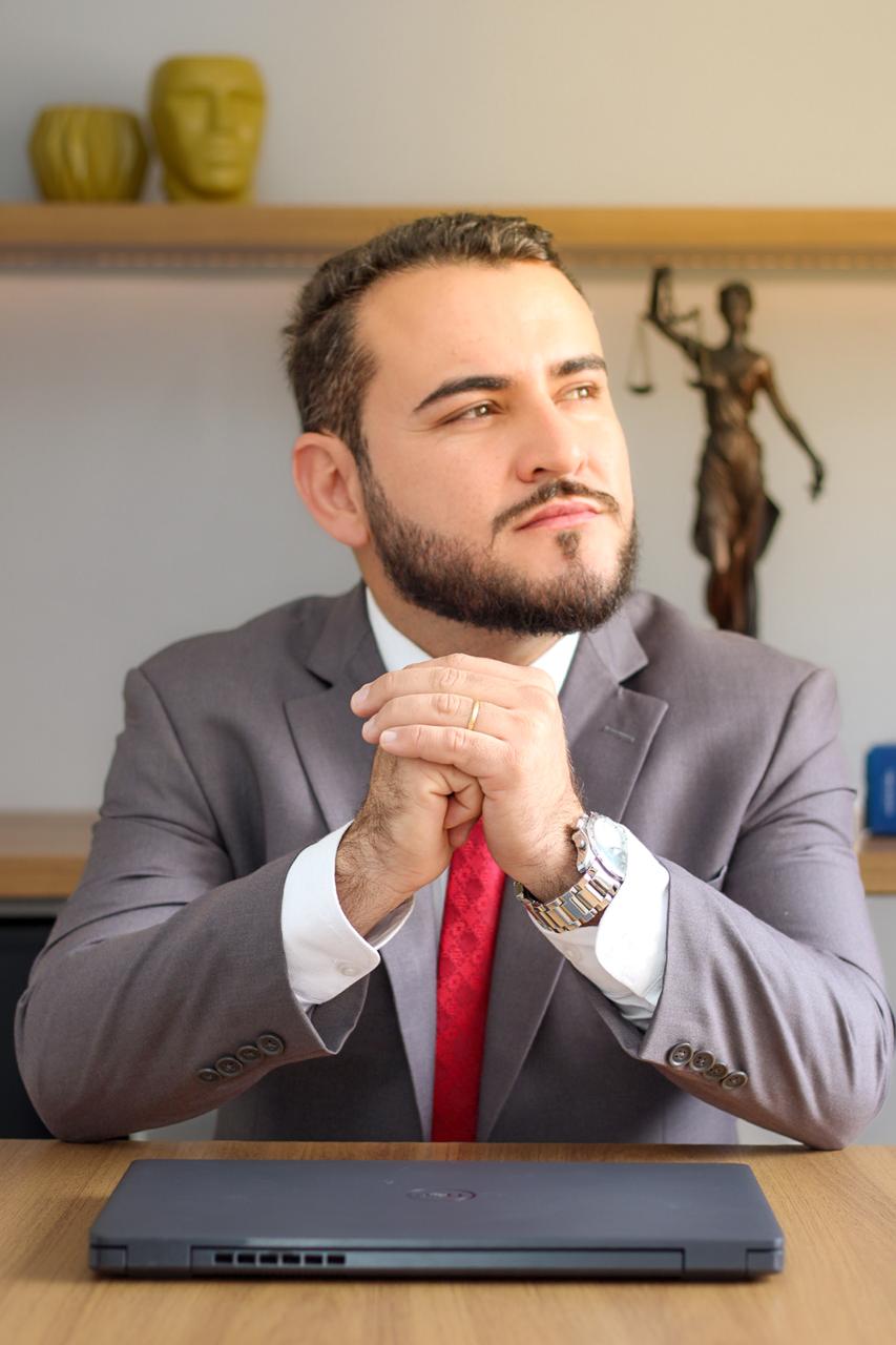 Sérgio de Andrade Pinheiro Segundo — Advogado Criminal